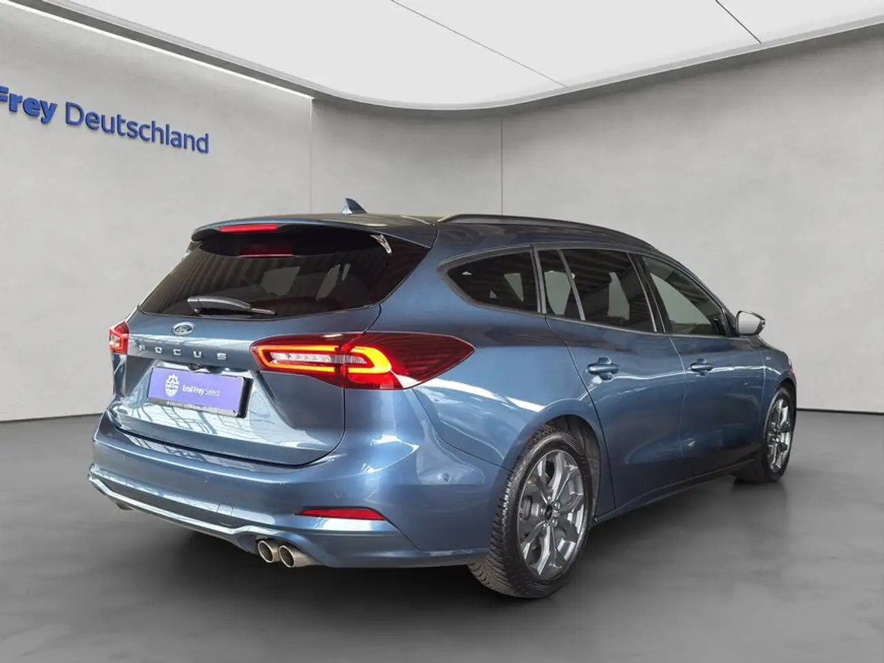 Ford Focus Turnier 1.0 EcoBoost Hybrid ST-LINE X — معرض صور السيارة 4