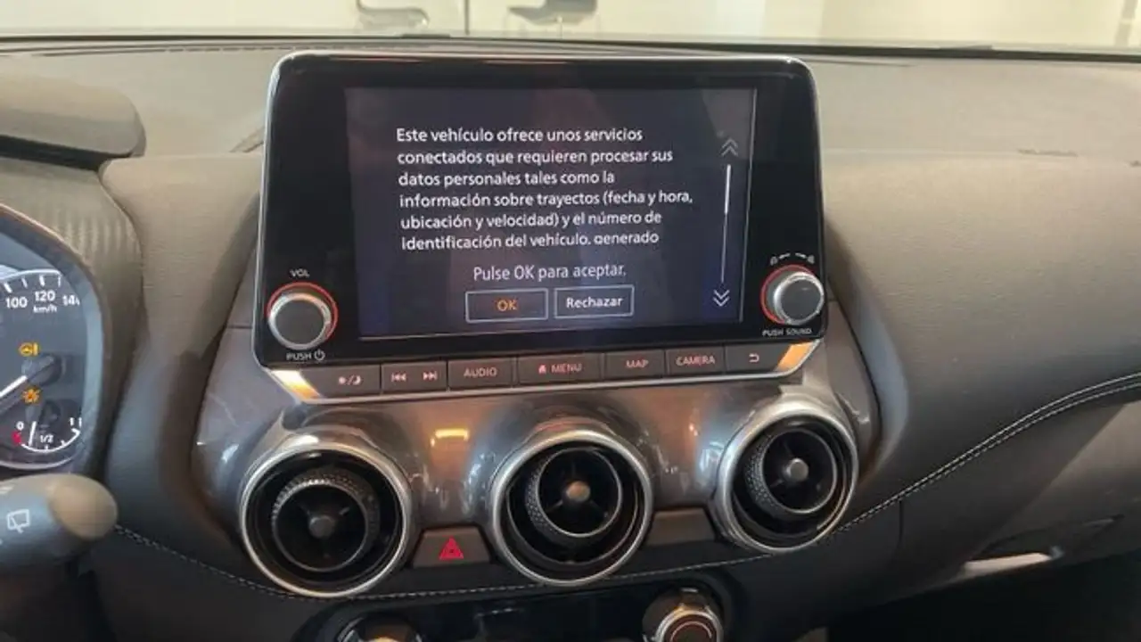 Nissan Juke 1.0 DIG-T N-Connecta 4x2 84kW — معرض صور السيارة 17