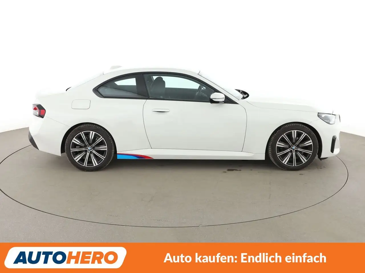BMW 218 i Aut.*NAVI*PDC*TEMPO*SHZ* — Galería del vehículo 7