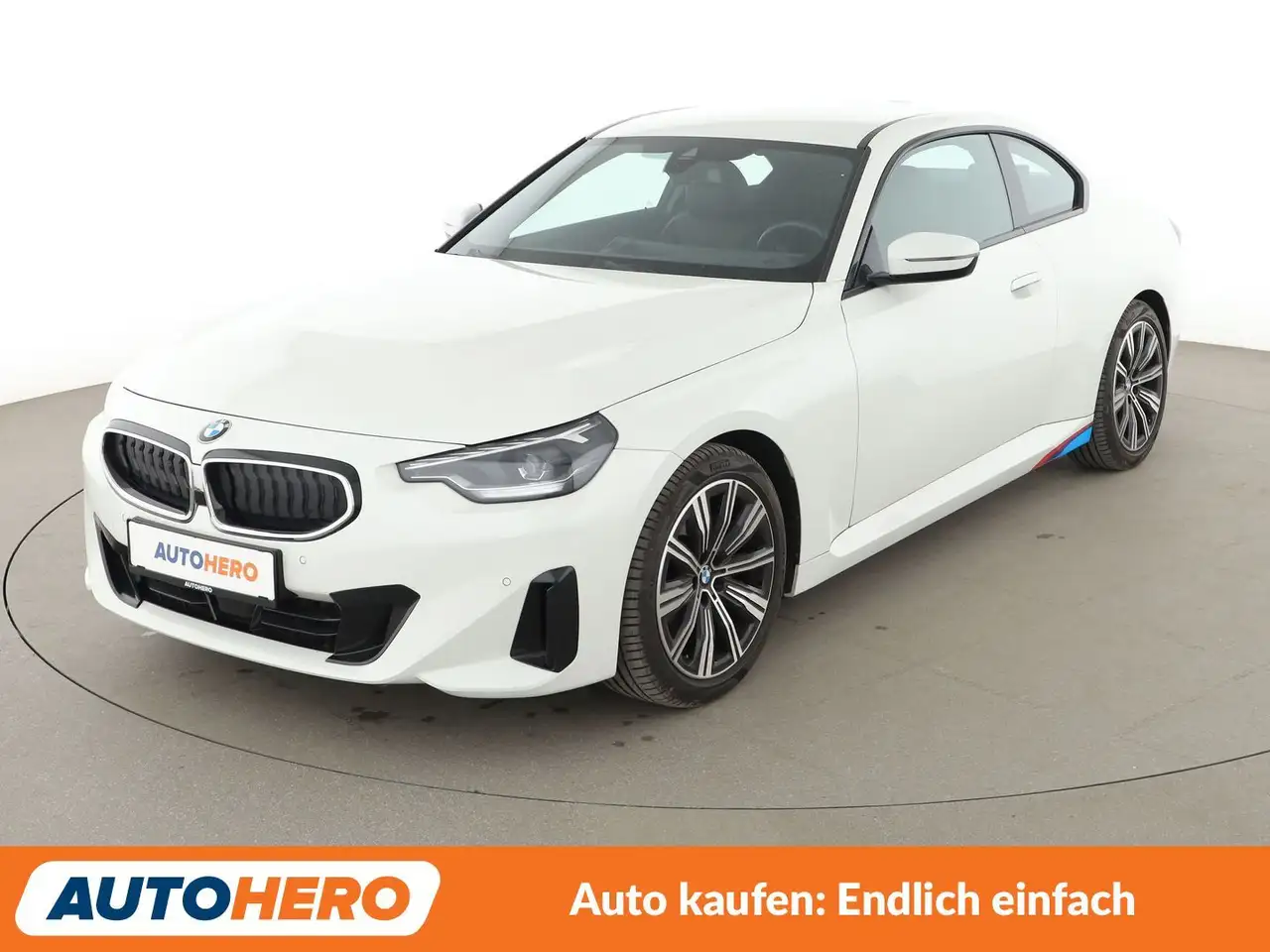 BMW 218 i Aut.*NAVI*PDC*TEMPO*SHZ* — Neufahrn