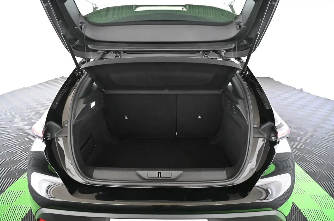 Peugeot 308 1.2 130 e-THP EAT8 Active-Pack LED/CAR-PLAY/ 16 — Vehicle gallery 34