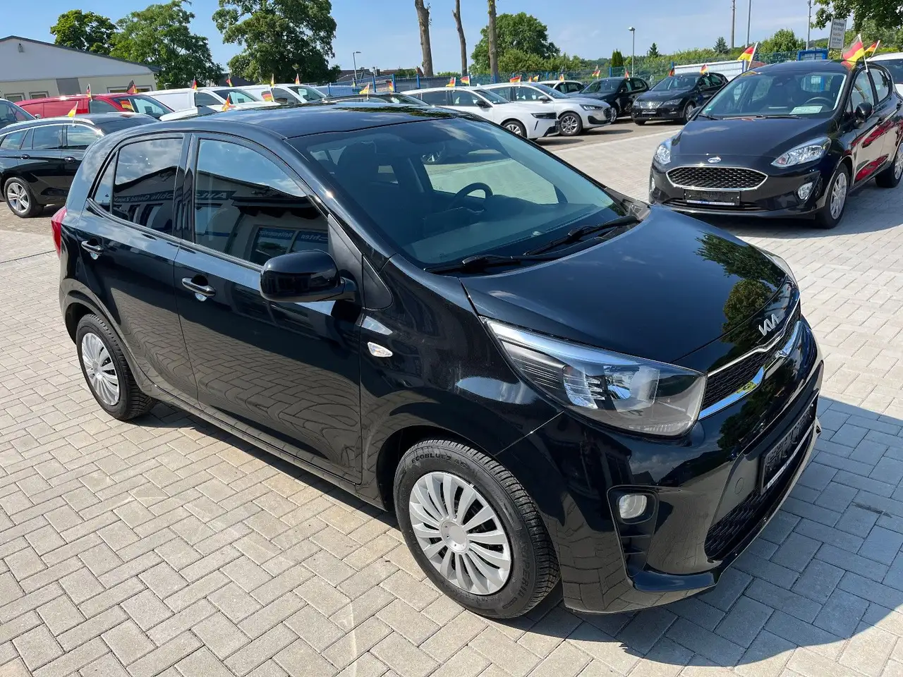 Kia Picanto 1,2*Vision*Navi/1.Hd/SH/Klimaaut./Kamera — Galería del vehículo 2