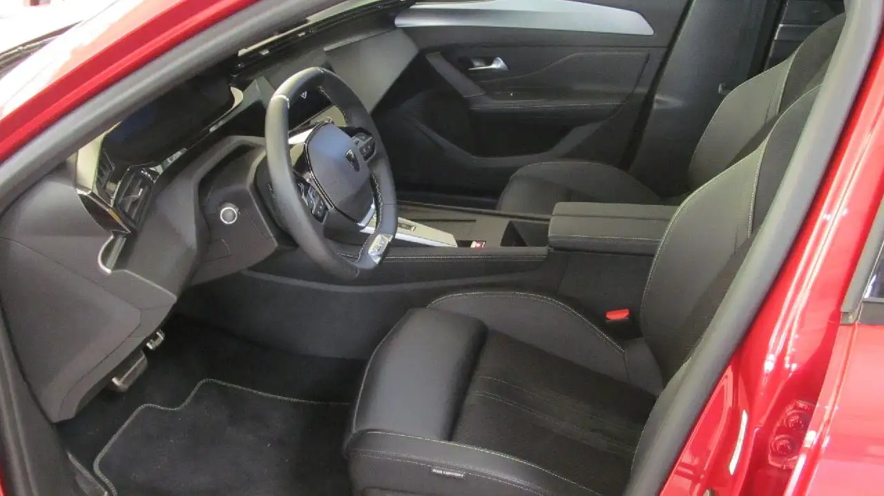 Peugeot 308 GT — Galería del vehículo 8