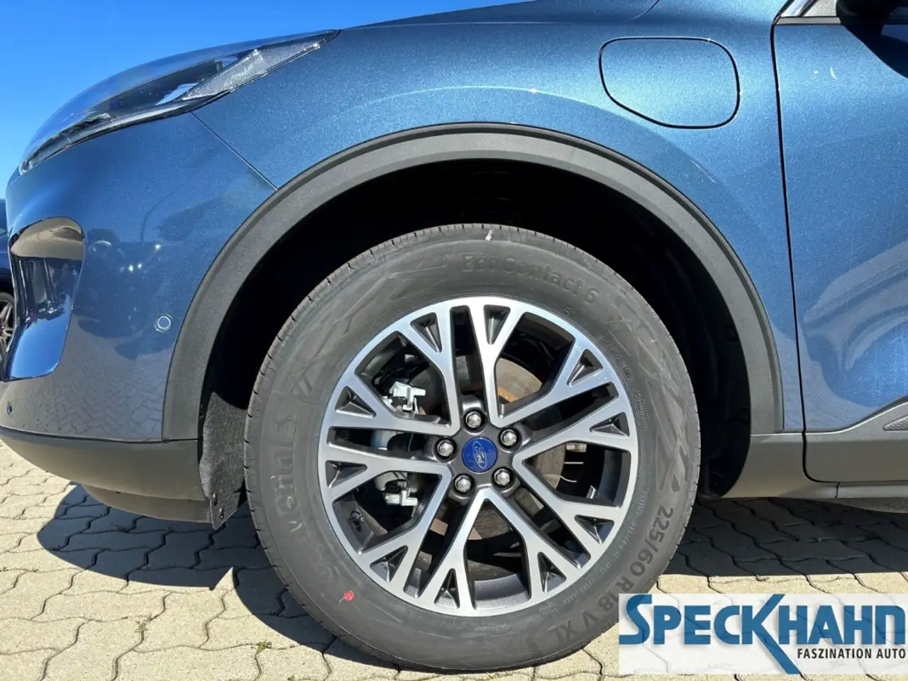 Ford Kuga Titanium X 2.5 Plug-In Hybrid 2xKamera SHZ PDCv+h — معرض صور السيارة 8