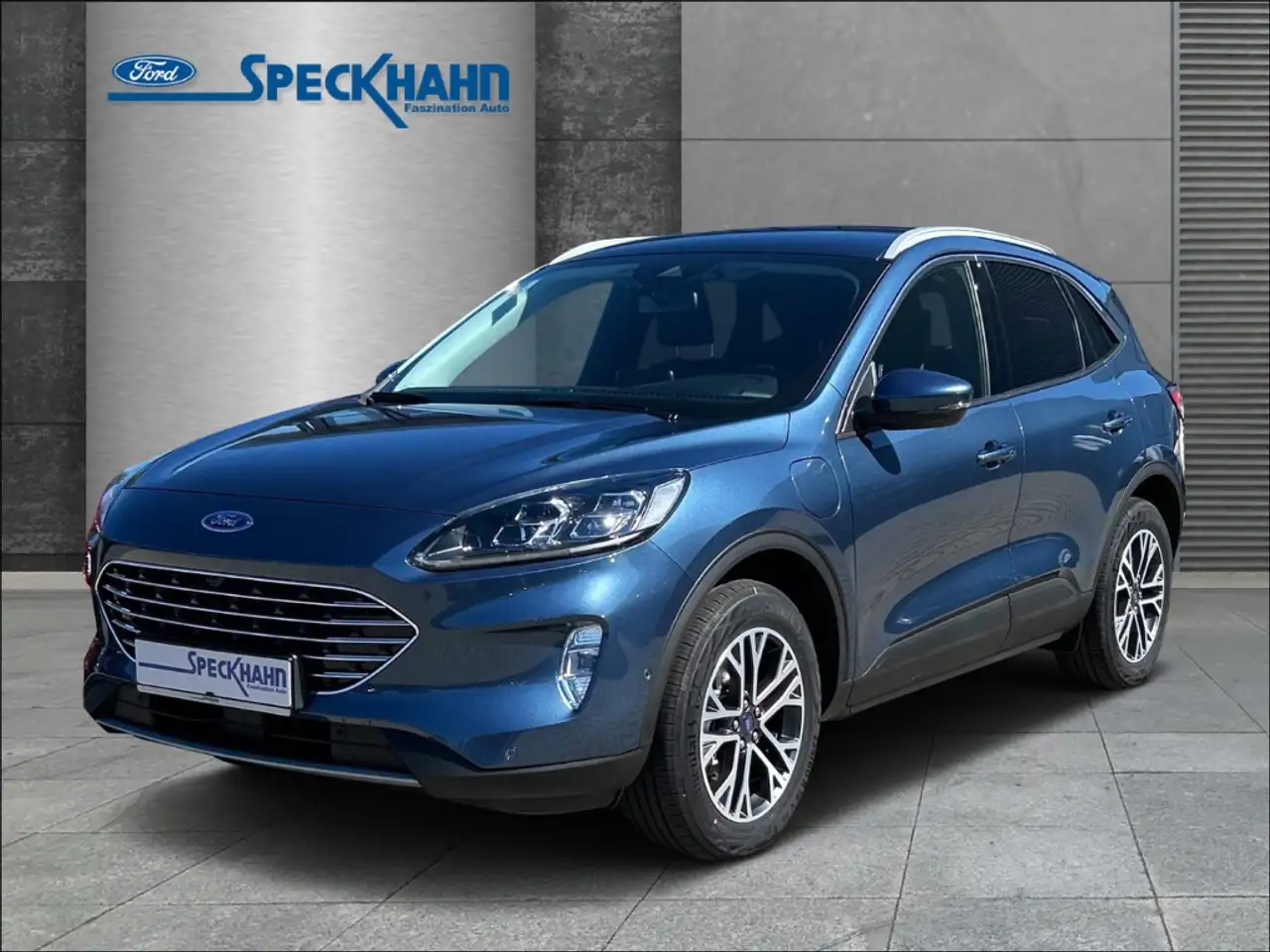 Ford Kuga Titanium X 2.5 Plug-In Hybrid 2xKamera SHZ PDCv+h — Celle