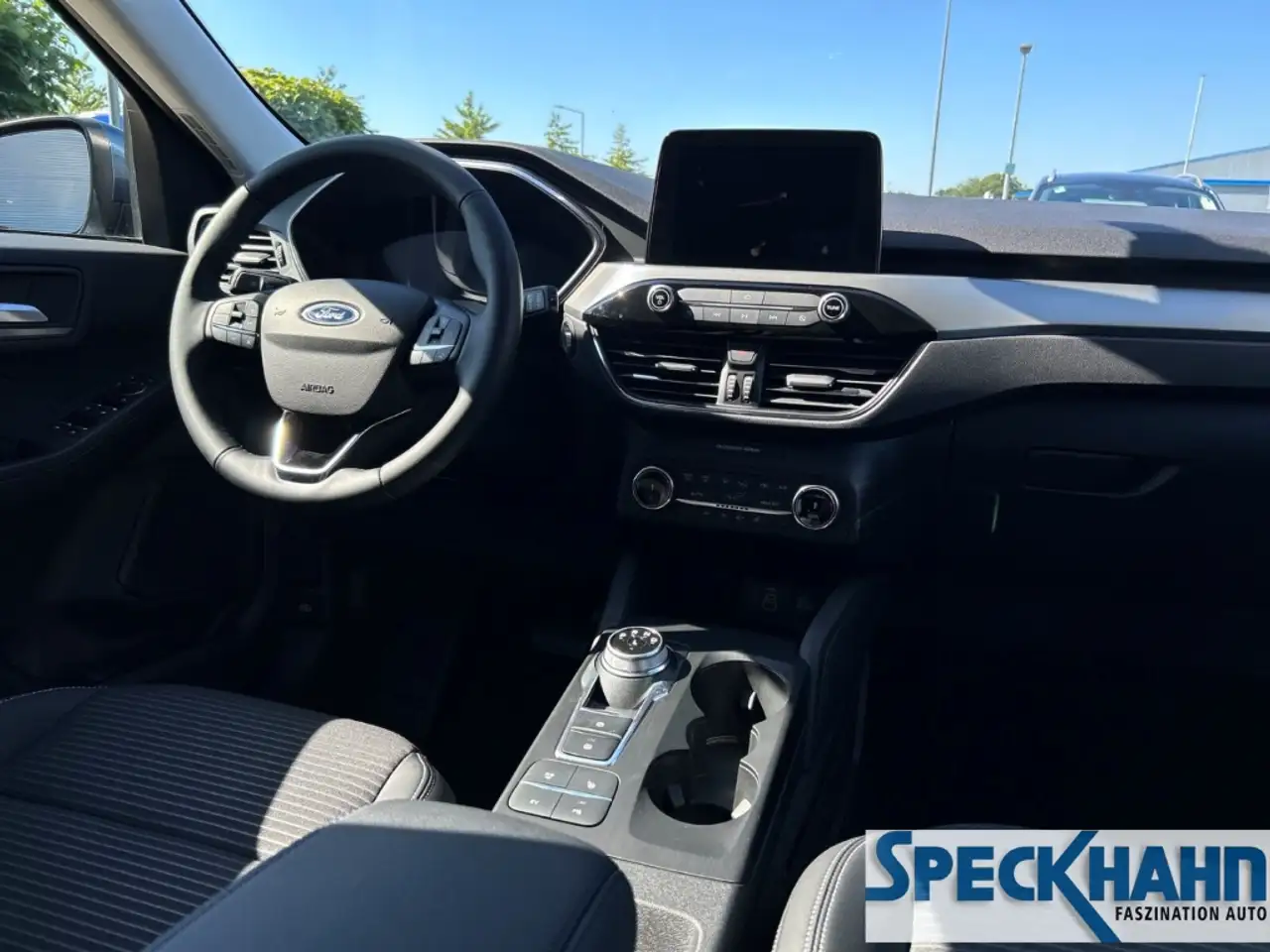 Ford Kuga Titanium X 2.5 Plug-In Hybrid 2xKamera SHZ PDCv+h — معرض صور السيارة 12