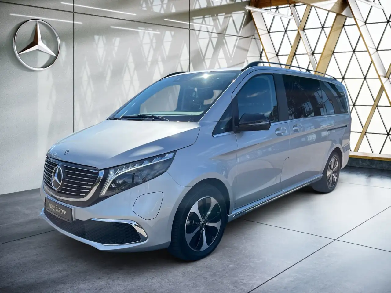 Mercedes-Benz EQV 300 AVANTGARDE Lang Airmatic*Kamera*Tisch-P* — Vehicle gallery 4