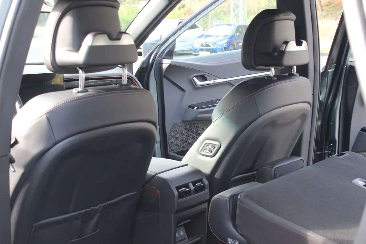 SsangYong Torres EVX Titanium — Galería del vehículo 29