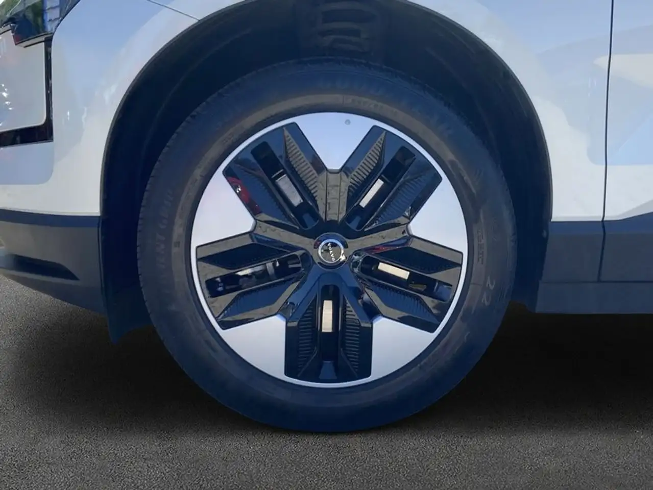 Volvo EX30 Single Motor RWD Core — Galería del vehículo 8