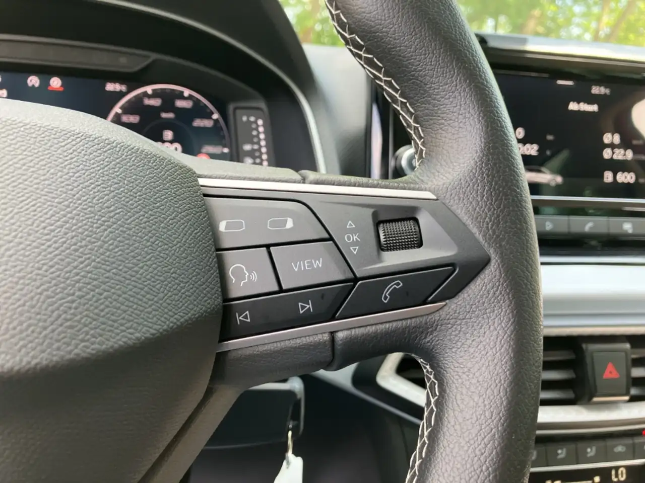 SEAT Ibiza 1.0 TSI STYLE EDITION Style Edition KAMERA+SHZ+DAB — معرض صور السيارة 23
