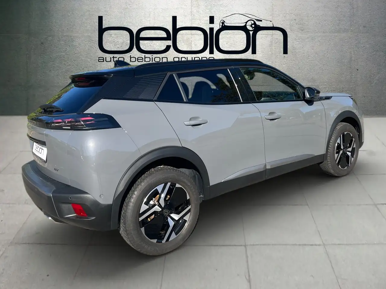 Peugeot 2008 1.2 PureTech 130 GT ACC KeyLess LED Navi — معرض صور السيارة 13
