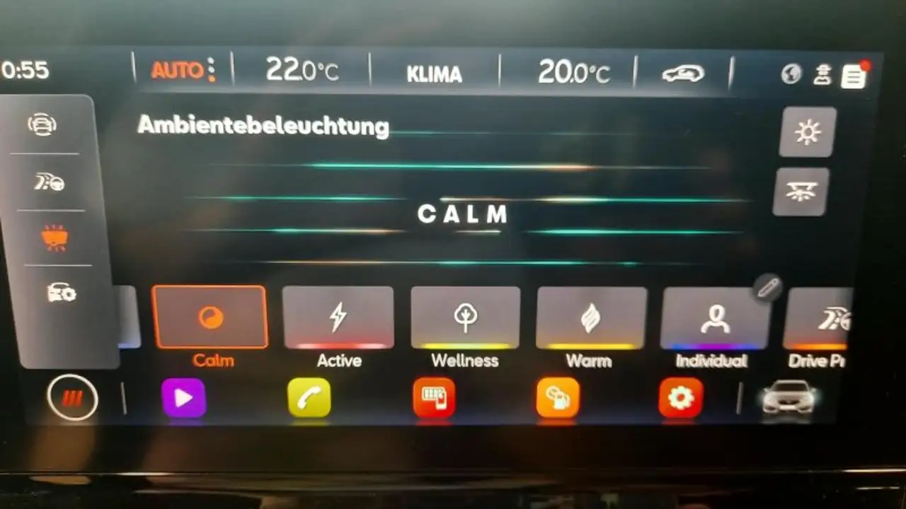CUPRA Leon ST 1.5eTSI DSG ACC/LED/Kamera/Keyless — Galería del vehículo 25
