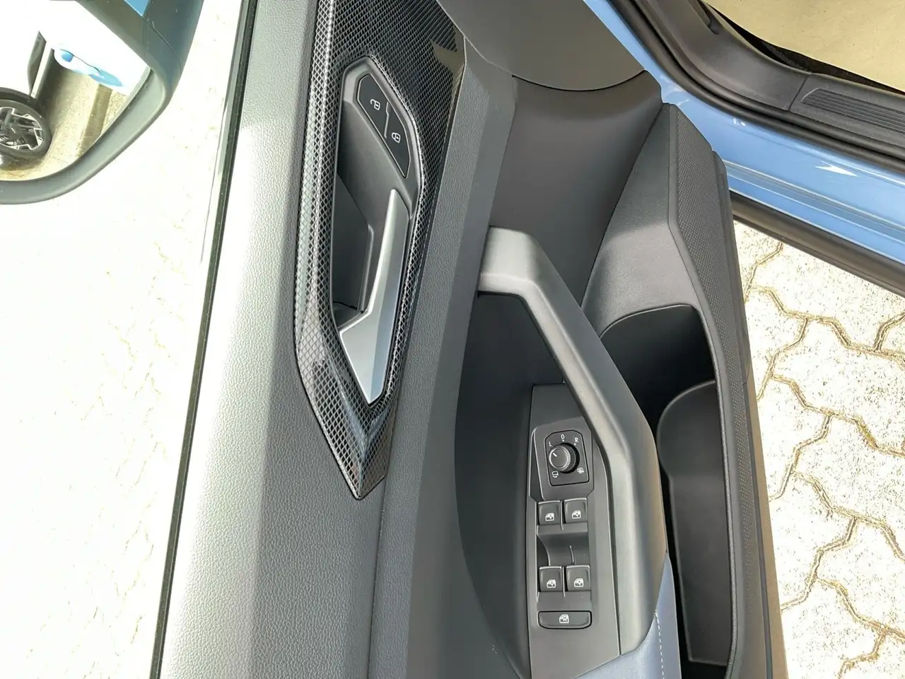 Volkswagen T-Cross 1.0 TSI Style MATRIX/REARCAM — Galerie du véhicule 16
