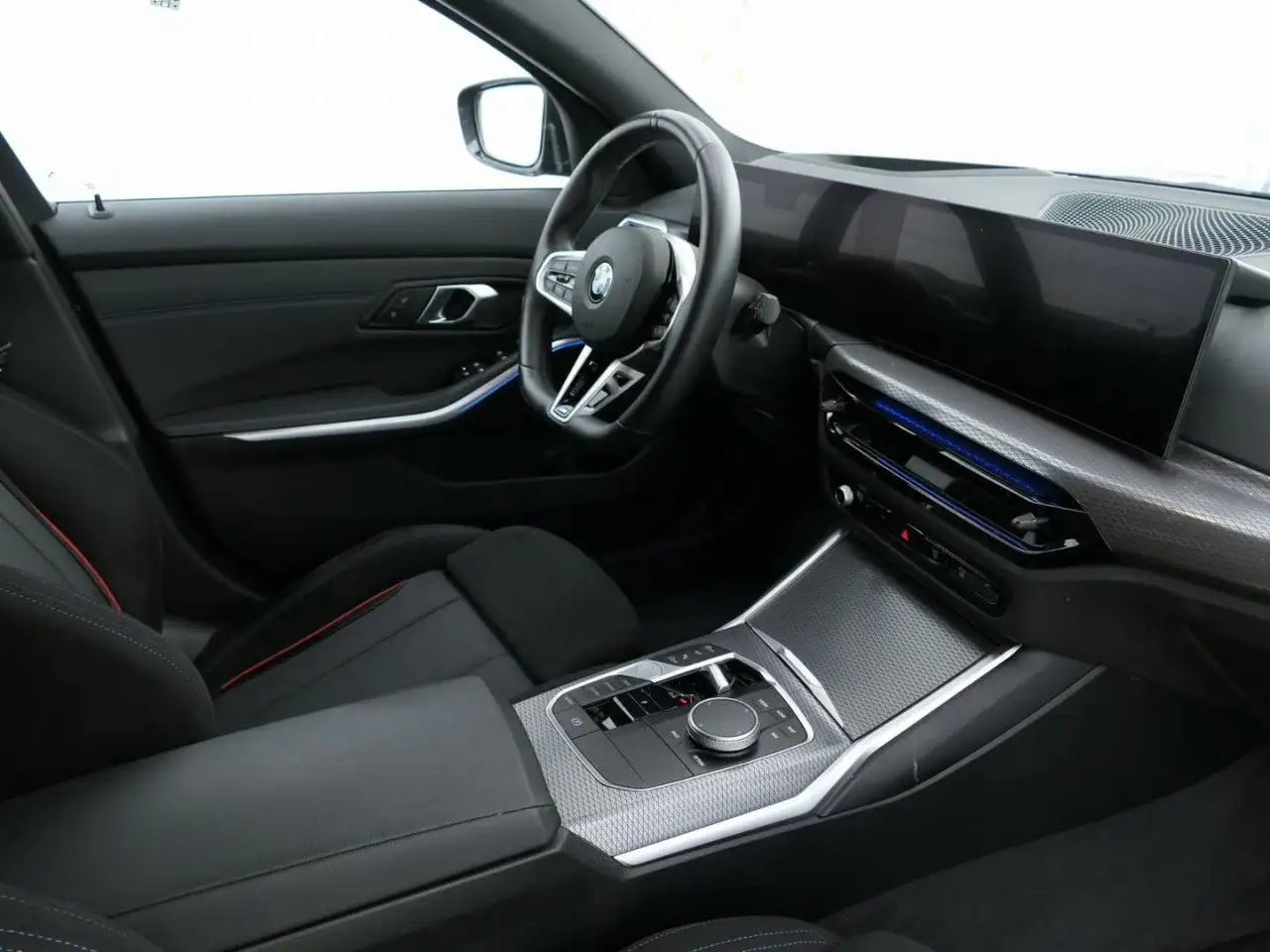 BMW 320 i T.M Sport ACC HUD SuView LivePr.Lordose AHK — معرض صور السيارة 7