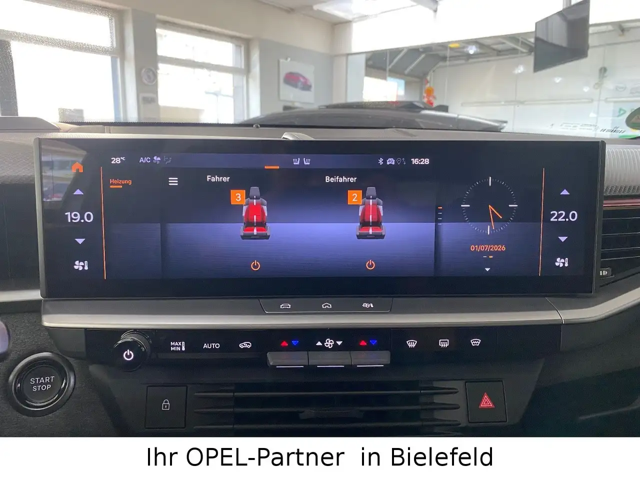 Opel Grandland X Grandland PHEV PANO/NAVI/20"/SHZ/LHZ/RFK/LED — معرض صور السيارة 25