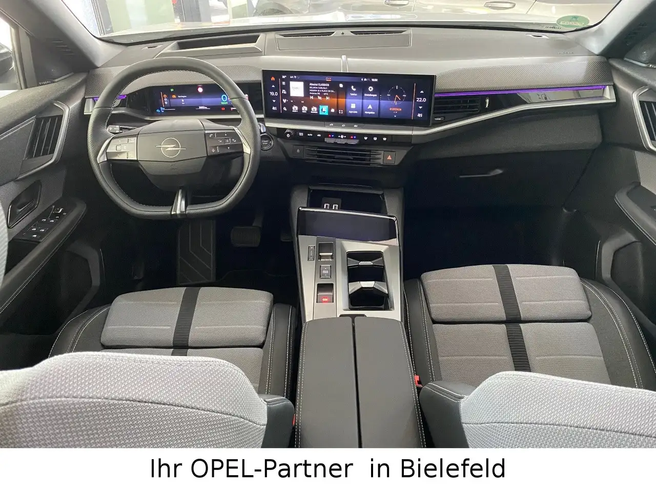 Opel Grandland X Grandland PHEV PANO/NAVI/20"/SHZ/LHZ/RFK/LED — معرض صور السيارة 13