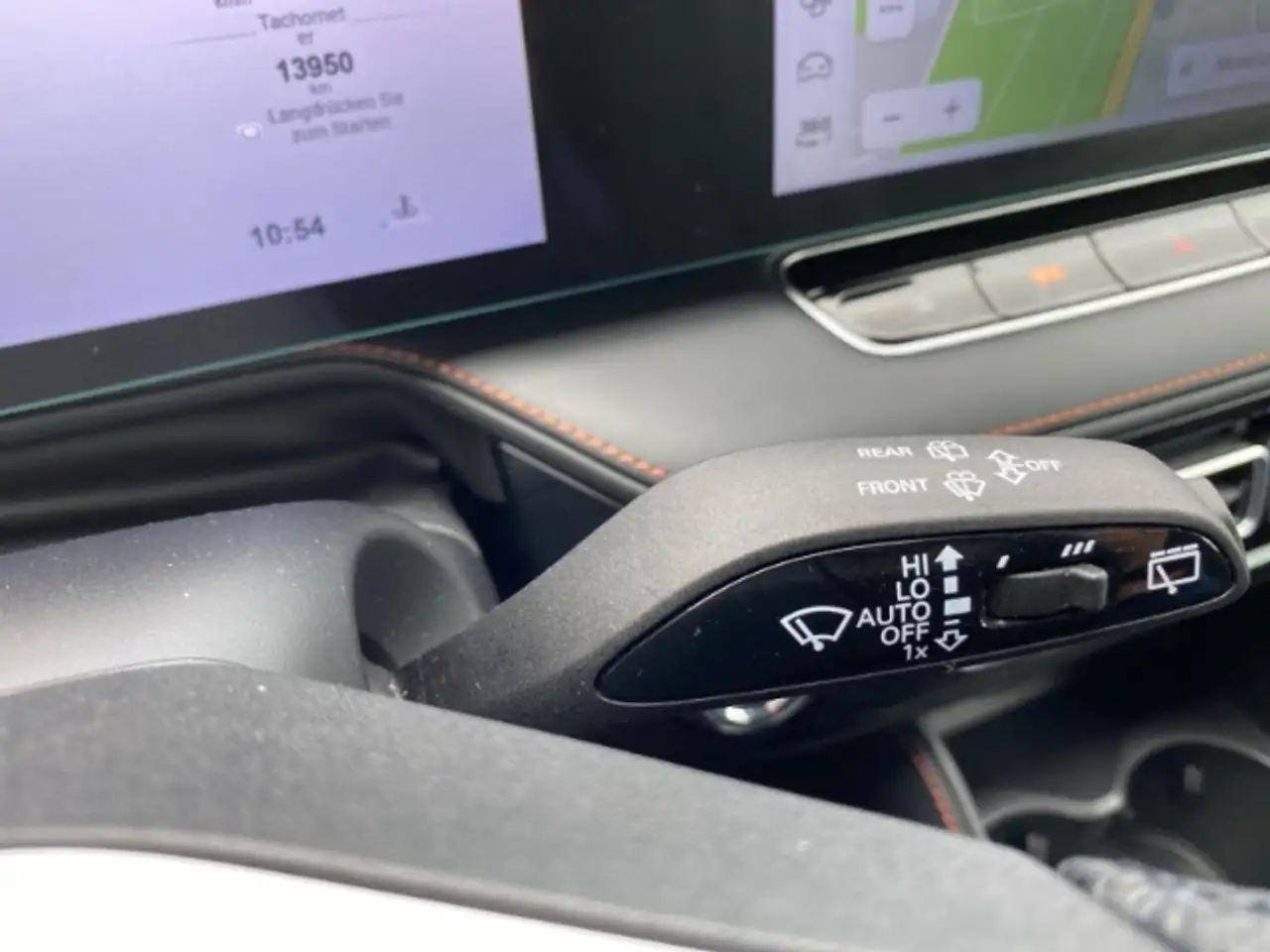 MG HS Luxury Navi+Sitzheizung+Rückfahrkamera+Apple CarPl — Galería del vehículo 24