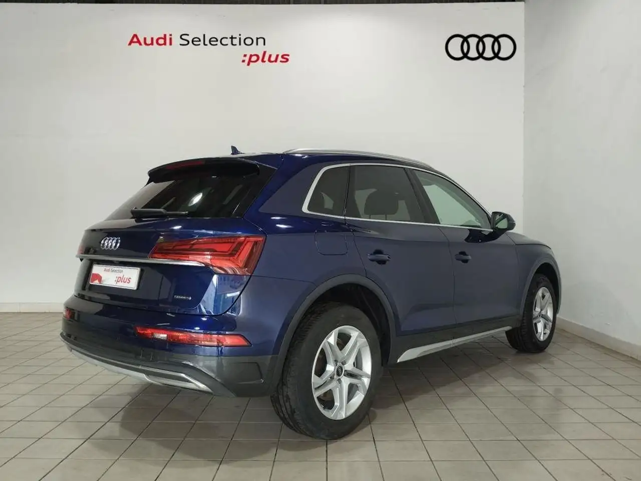 Audi Q5 40 TDI quattro-ultra Advanced S tronic 150kW — Vehicle gallery 4