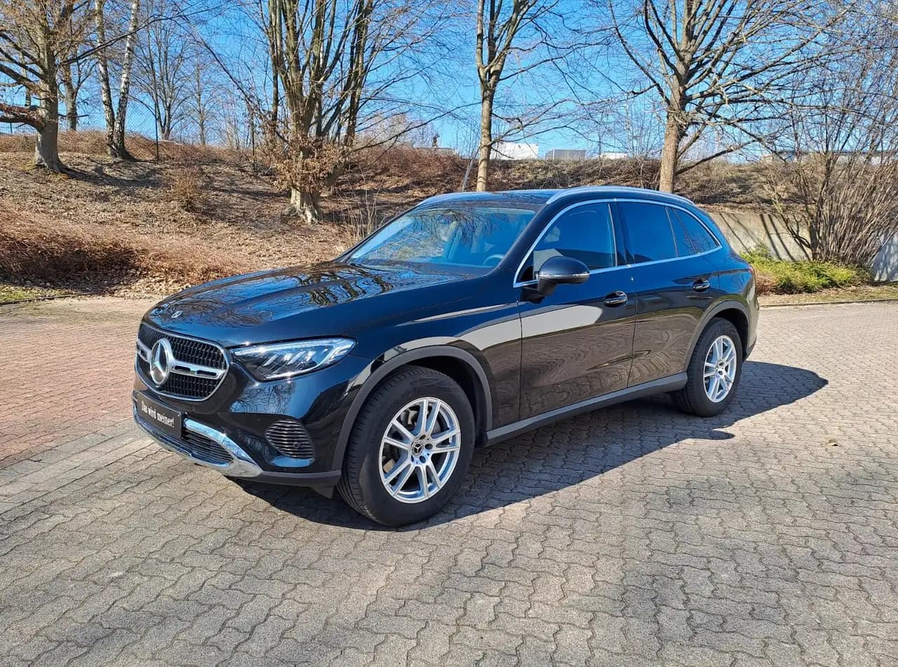 Mercedes-Benz GLC 200 Avantgarde, AHK, Rückfahrkamera, LED,.. — Alfeld (Leine)