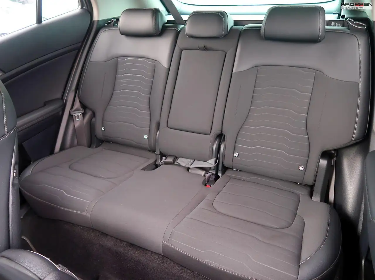 Kia Sportage 1.6T 48V 2WD DCT SPIRIT DRIVEWISE-PAKET — Vehicle gallery 6