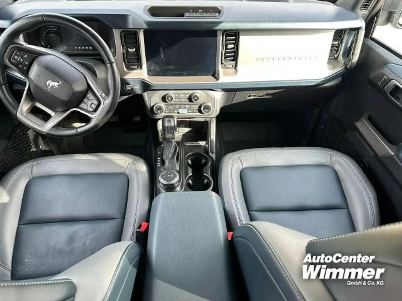 Ford Bronco Outer Banks 2.7 V6 4x4 Navi LED Klima — معرض صور السيارة 4