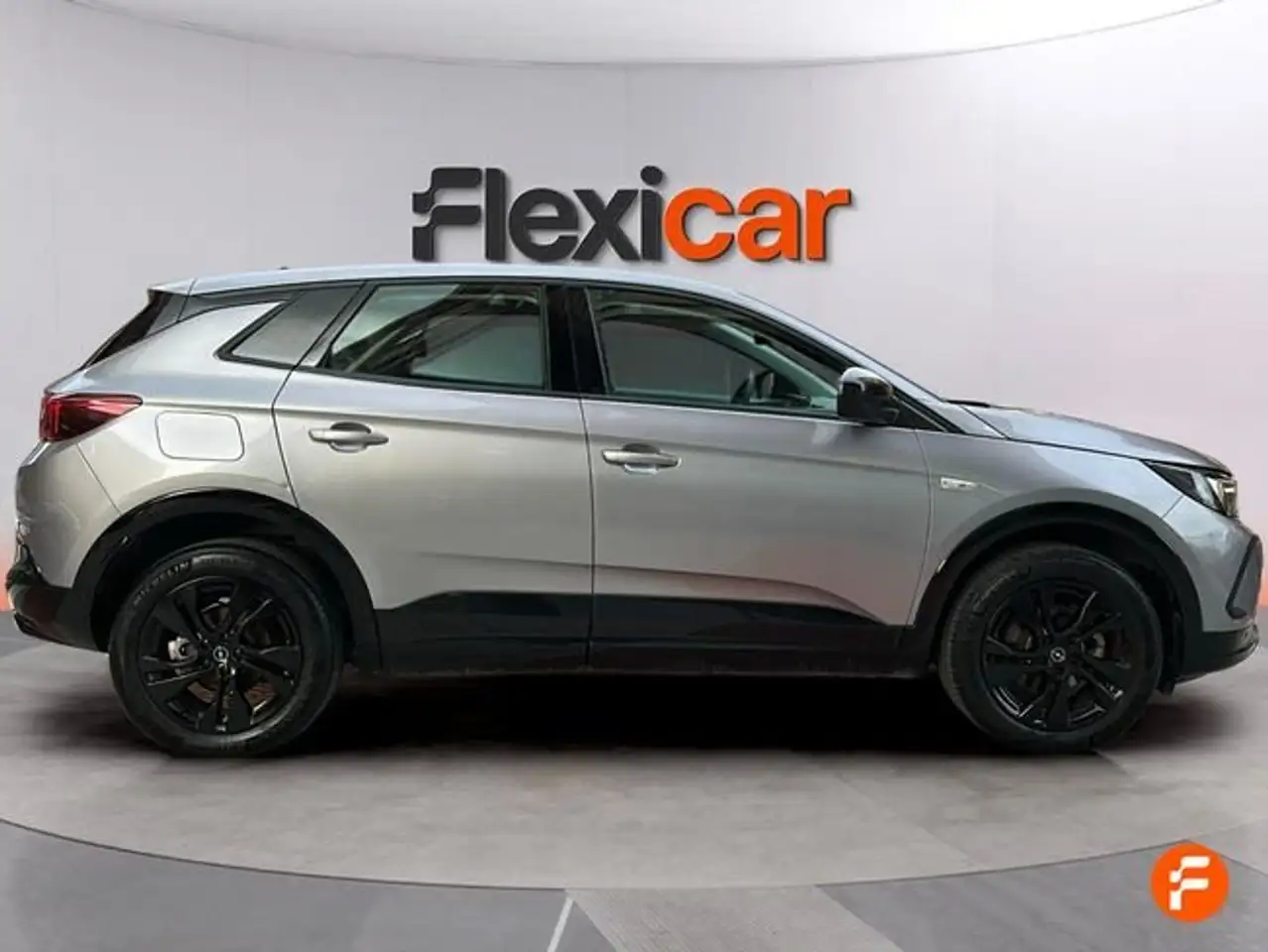 Opel Grandland 1.2T XHT MT6 S/S GS — Vehicle gallery 8