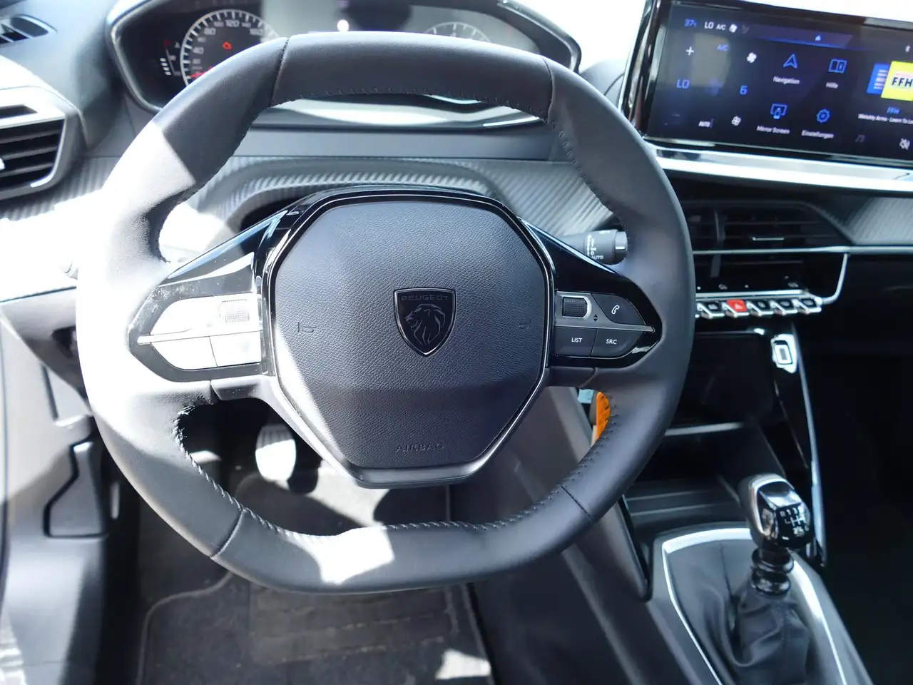 Peugeot 2008 1.2 PureTech Active LED Apple CarPlay Android — Galerie du véhicule 11
