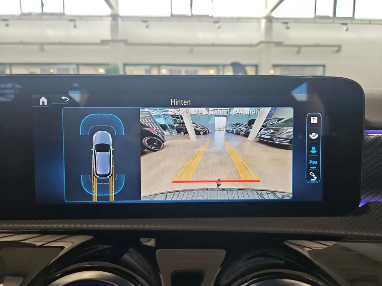 Mercedes-Benz A 180 Progressive AHK Totwi. LED SHZ KeyLess KAM — Galería del vehículo 18