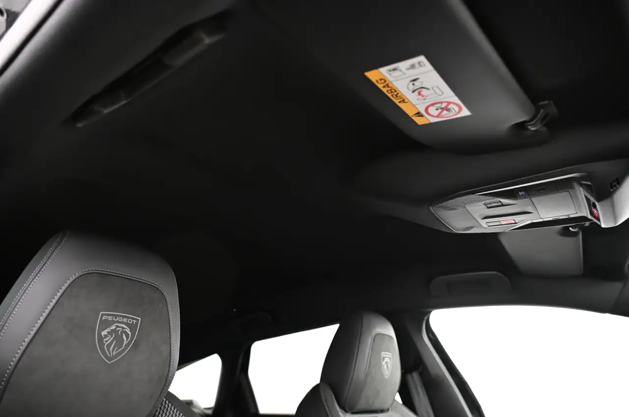 Peugeot 308 SW 1.2 e-THP EAT8 GT MATRIX/NAVI/SOUND-HIFI/18 — Galerie du véhicule 32