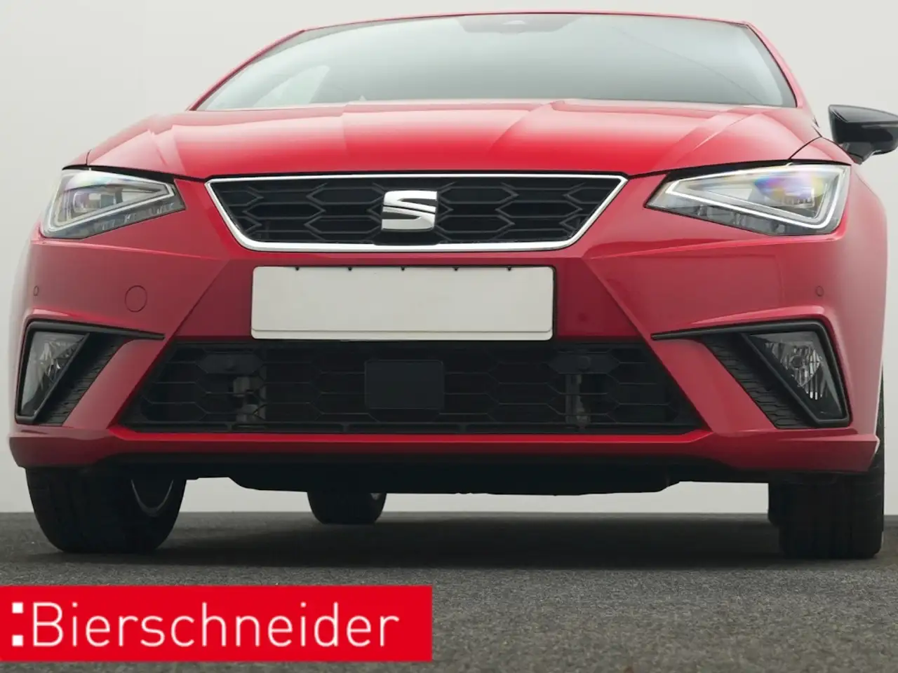 SEAT Ibiza 1.0 TSI FR KAMERA NAVI LED FULL LINK — معرض صور السيارة 30