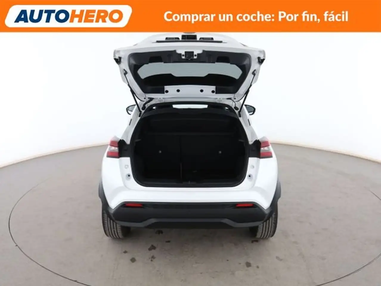 Nissan Juke 1.0 DIG-T N-Connecta 4x2 84kW — Vehicle gallery 17