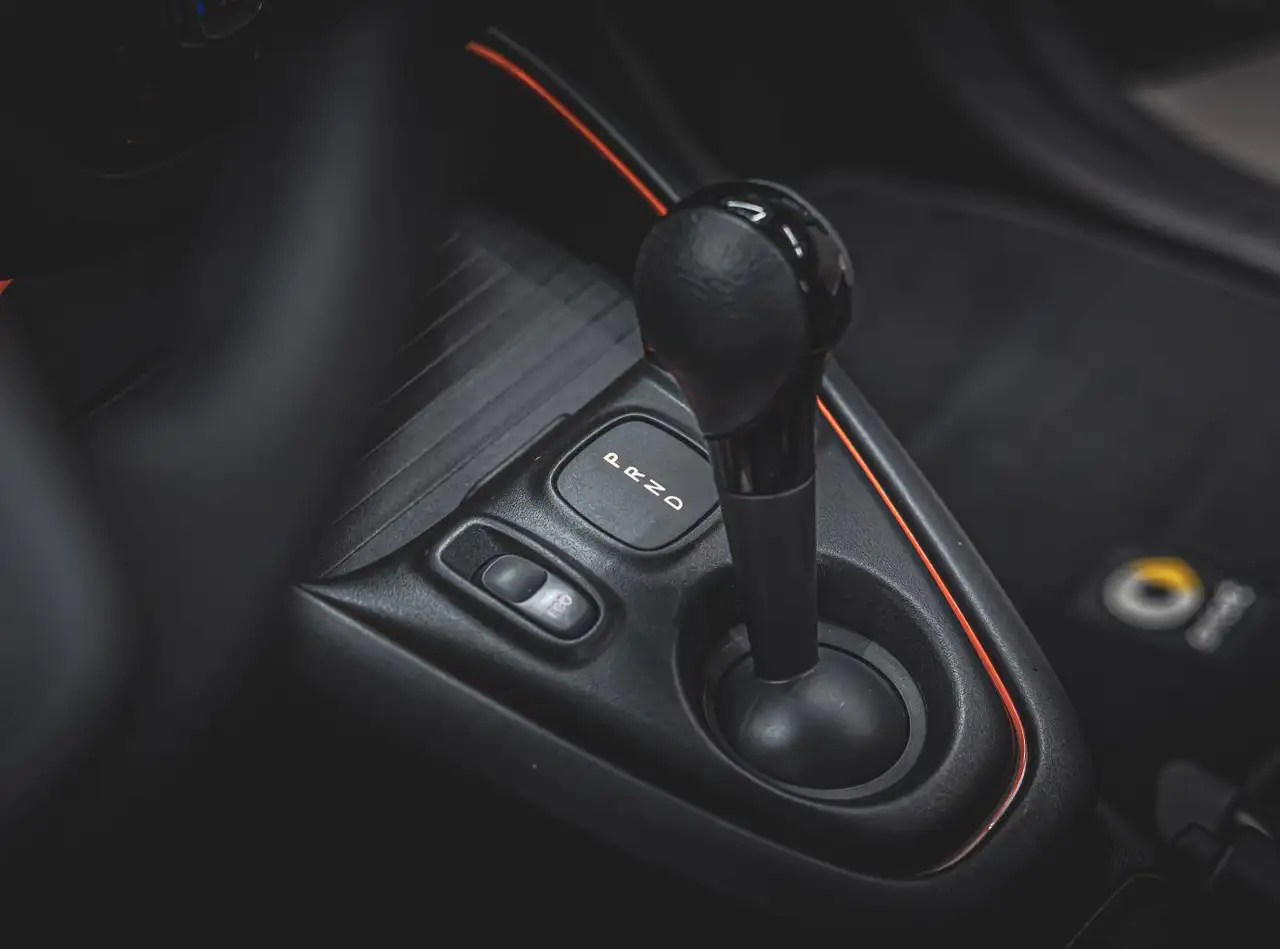 smart forTwo EQ coupe passion EXCLUSIVE:QUASI-NEUWAGEN — Galería del vehículo 16