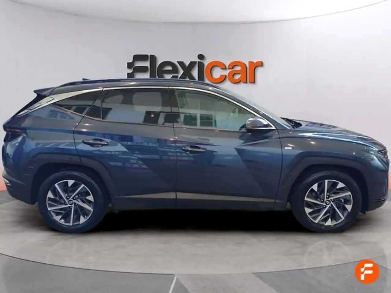Hyundai TUCSON 1.6 CRDI 100kW (136CV) 48V Tecno Sky DCT — معرض صور السيارة 2
