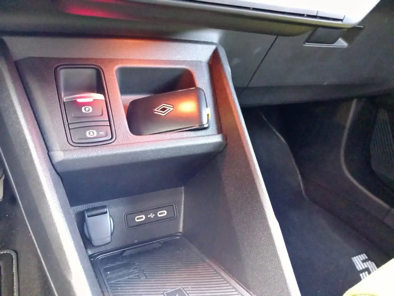 Renault R 5 Iconic Cinq 110kW (150CV) Autonomía Conf — Vehicle gallery 17