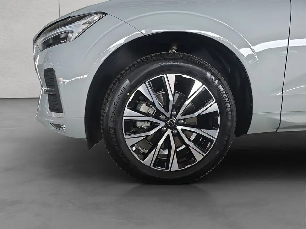 Volvo XC60 XC60 B5 B AWD Core — Galería del vehículo 19