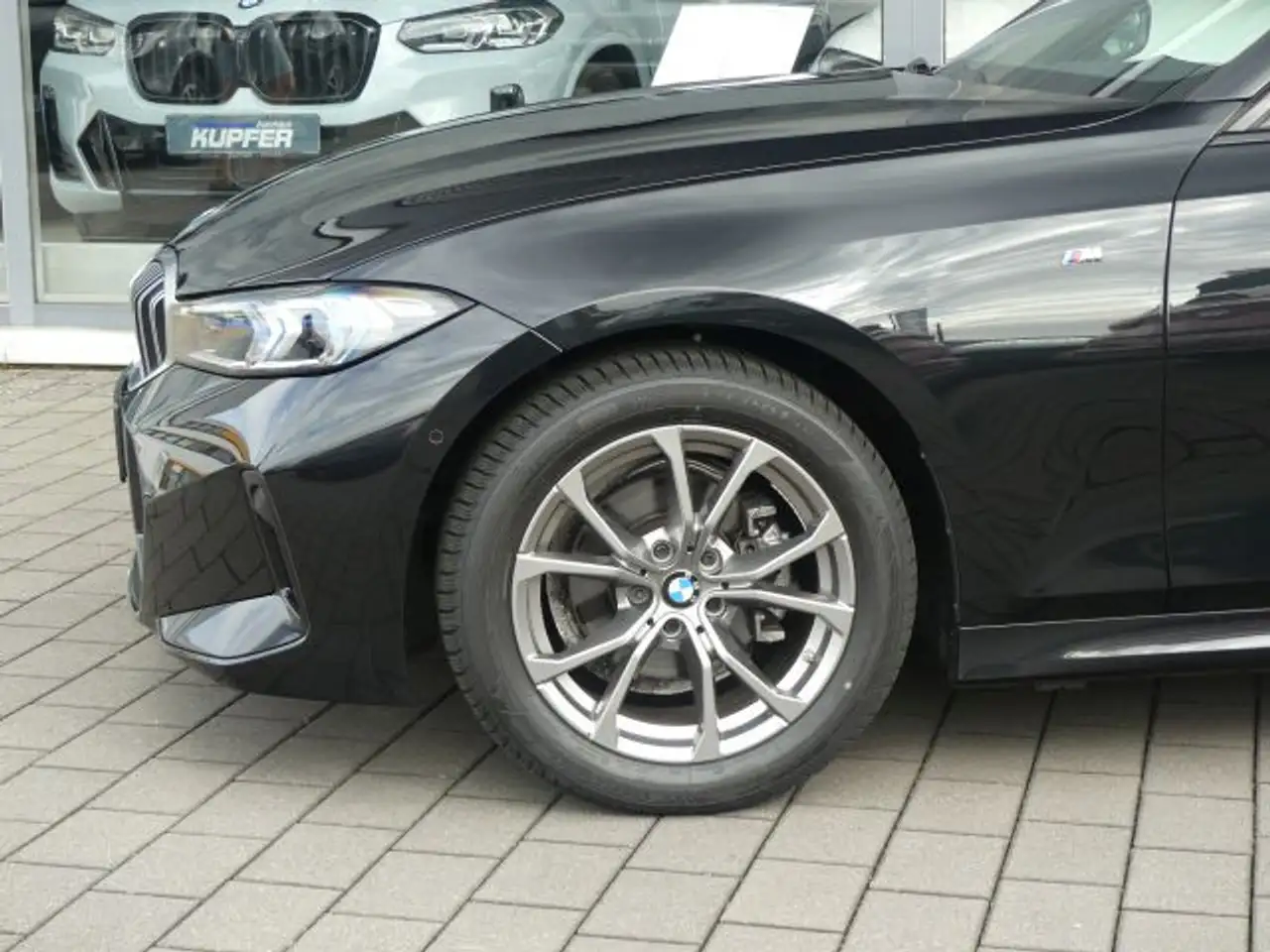 BMW 318 i Tour M Sportpak. AHK°ACC*Ad.LED°el.Sitze+M — معرض صور السيارة 5