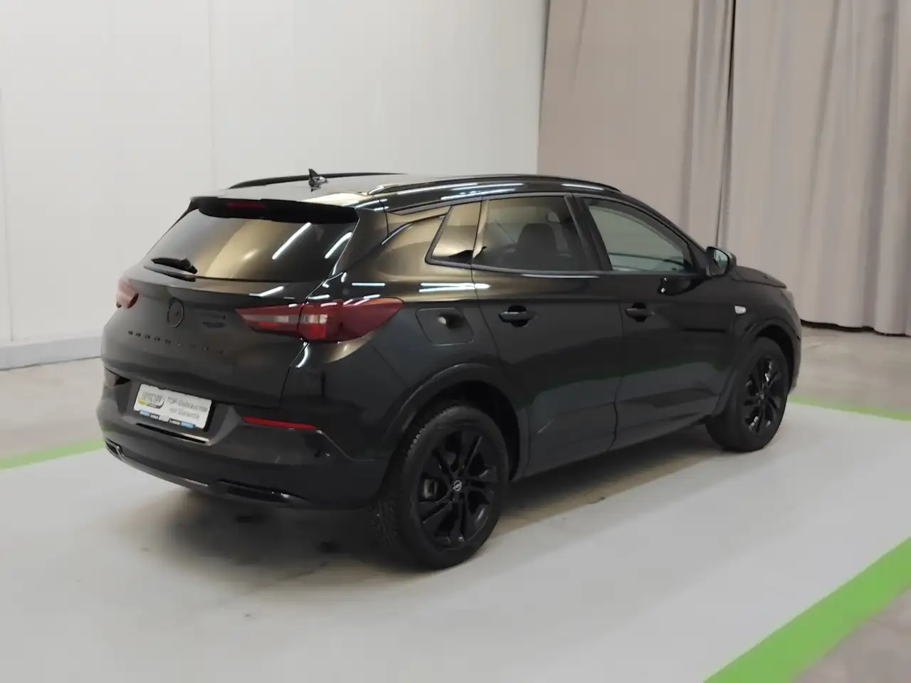 Opel Grandland X 1.2 Turbo Enjoy — معرض صور السيارة 4