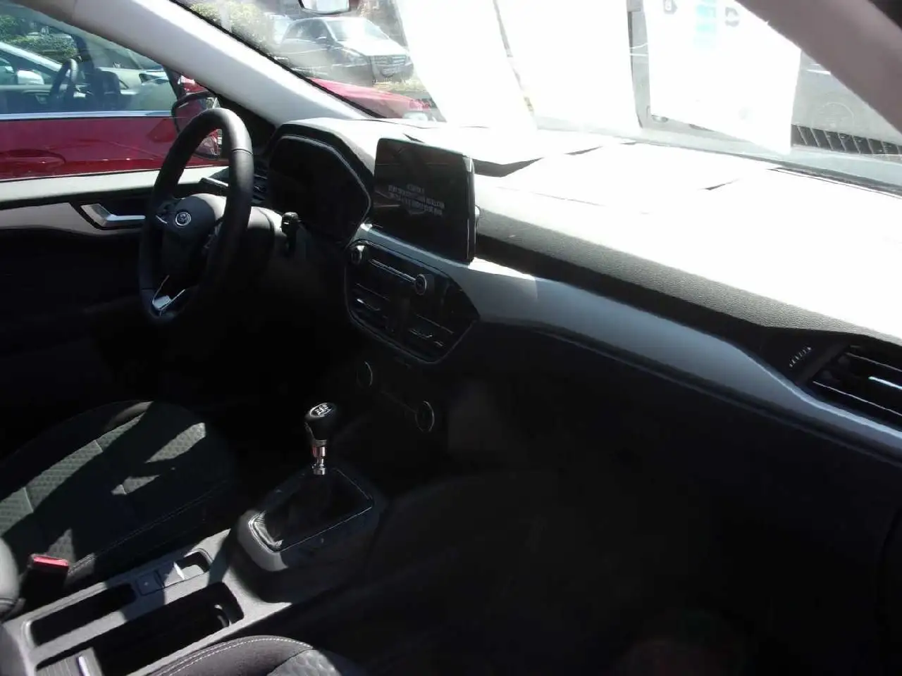 Ford Kuga Cool & Connect — Galerie du véhicule 6