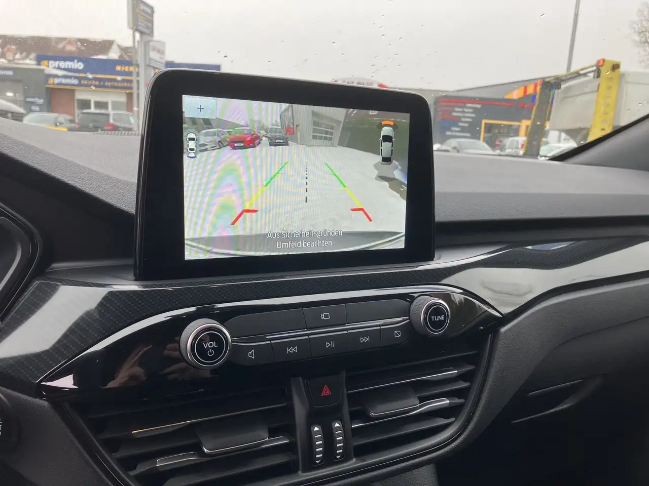 Ford Kuga ST-Line X + Winter-Paket — Galerie du véhicule 14