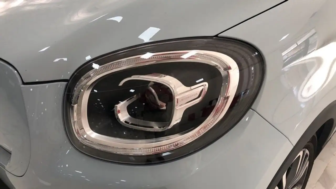 Leapmotor T03 BEV 37.3KWH DESIGN 95CV 5P — Galería del vehículo 18