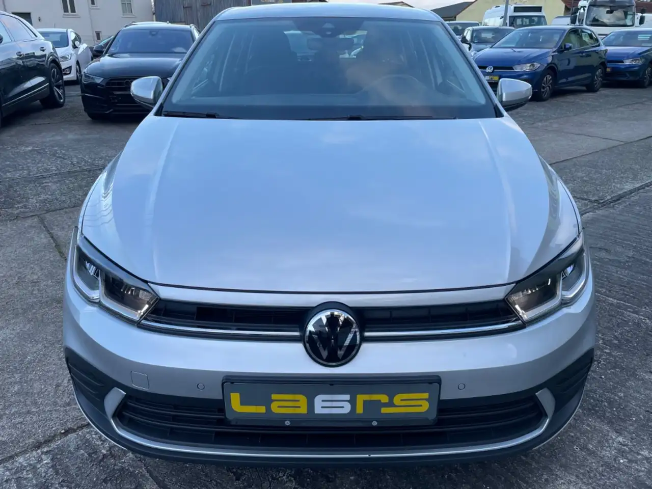 Volkswagen Polo VI Life LED / ACC / PDC — Vehicle gallery 2