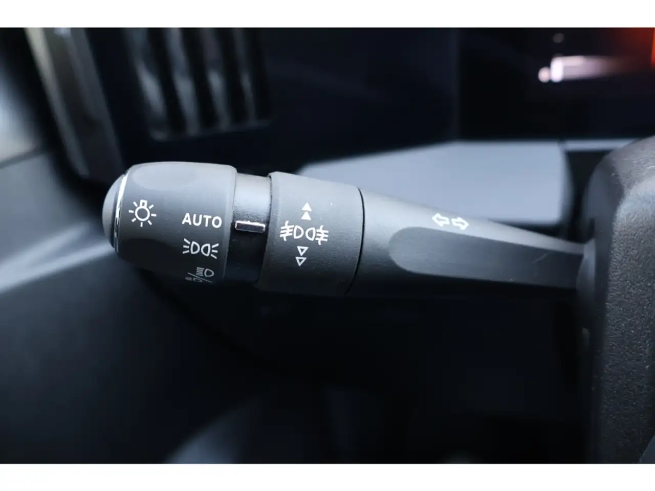 Opel Astra L GS Line 1.2 Turbo UPE: 35.246 € digitales Cockpi — Galería del vehículo 11