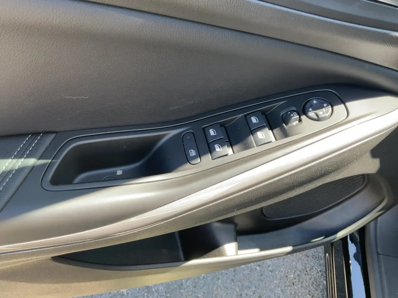 Opel Grandland 1.2 Turbo GS Line AHK+LED+SHZ+2xKlima — Galerie du véhicule 14