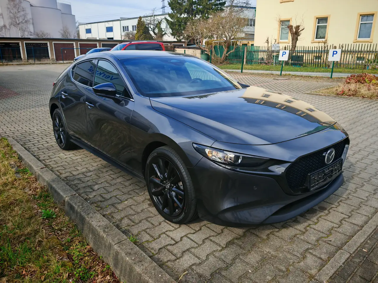 Mazda 3 Homura — معرض صور السيارة 3