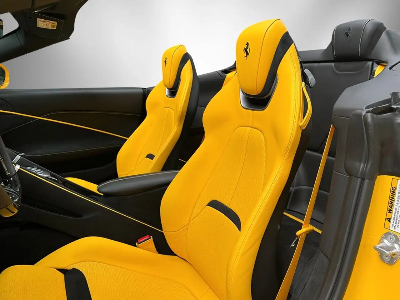 Ferrari Roma Spider / MADM / Surround / JBL / ACC — معرض صور السيارة 11