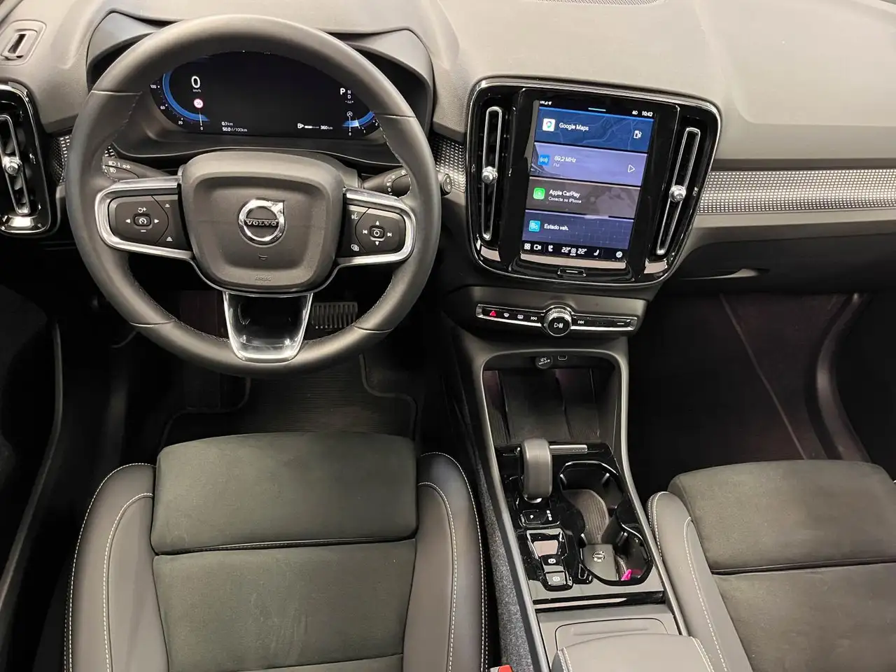 Volvo XC40 B4 Ultimate Dark Aut. — Galerie du véhicule 18