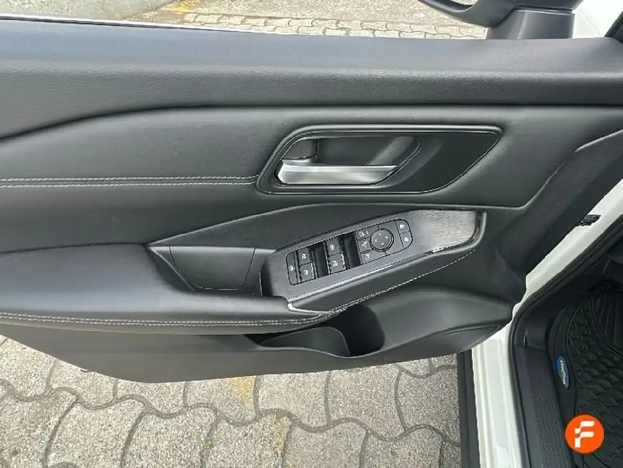 Nissan Qashqai DIG-T 103kW N-Connecta — Galería del vehículo 25