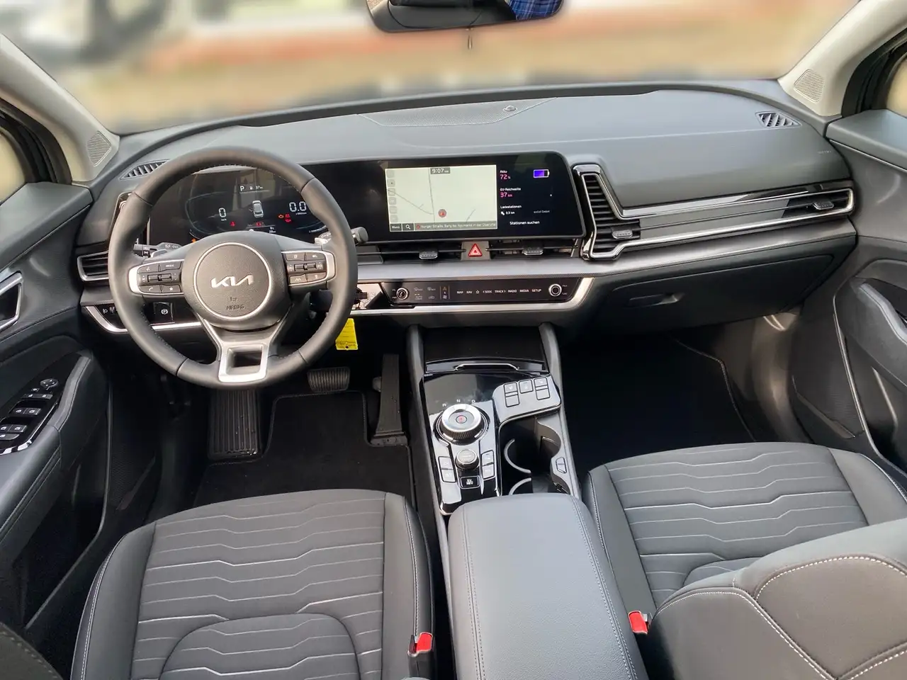 Kia Sportage 1.6T PHEV AWD Vision Komfort-Paket — Galerie du véhicule 12
