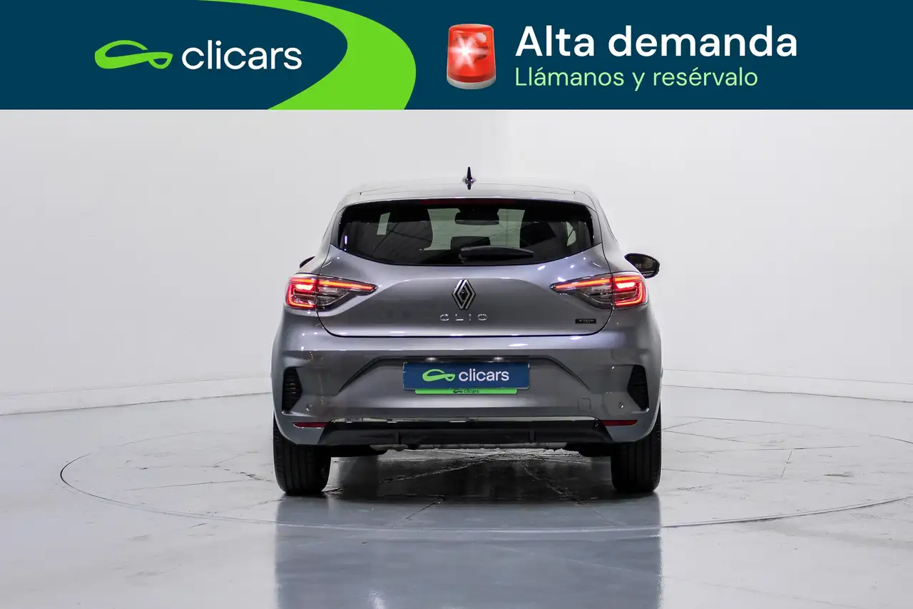 Renault Clio E-TECH Full Hybrid Techno 105kW — معرض صور السيارة 4