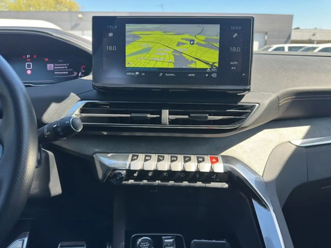 Peugeot 3008 GT HYBRID 136 e-DSC6 PANO NAVI ACC KAMERA PDC S... — Vehicle gallery 12